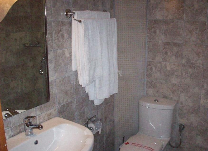 Guesthouse Evi Maria Ángistron 외부 사진
